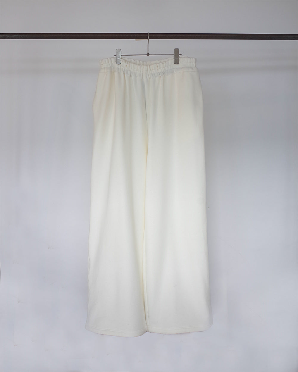 LONG LENGTH SWEAT PANTS (WHITE)