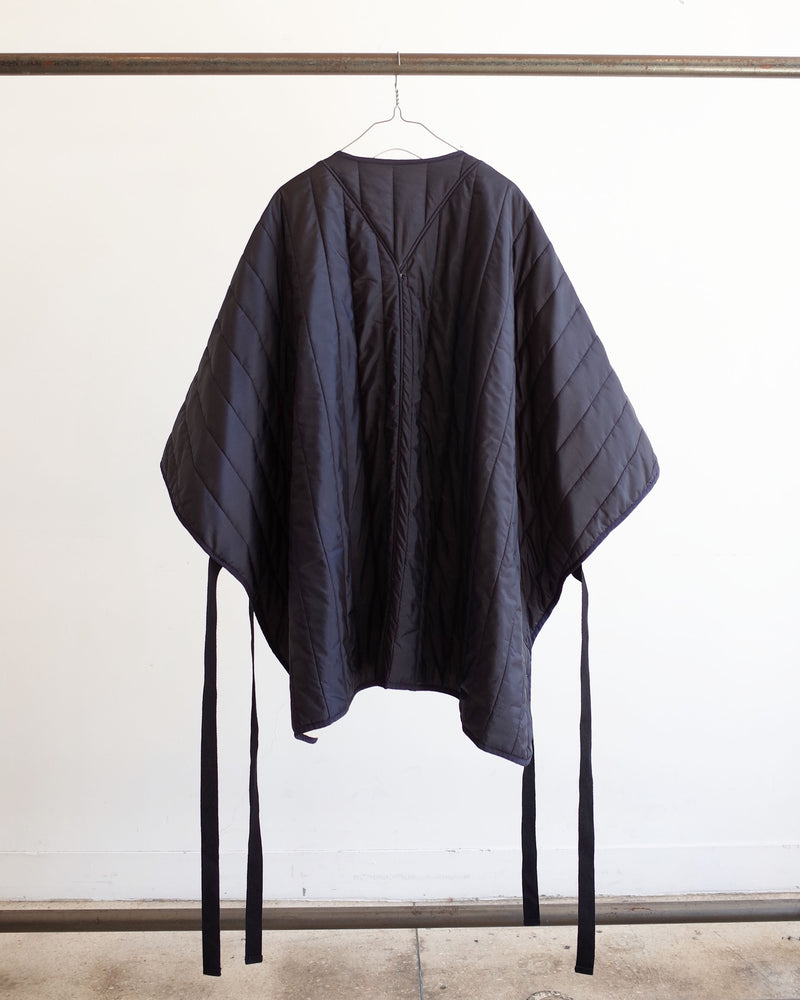 QUILTING OVER PONCHO (NAVY)