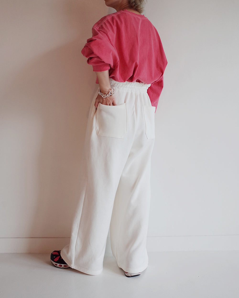 LONG LENGTH SWEAT PANTS (WHITE)