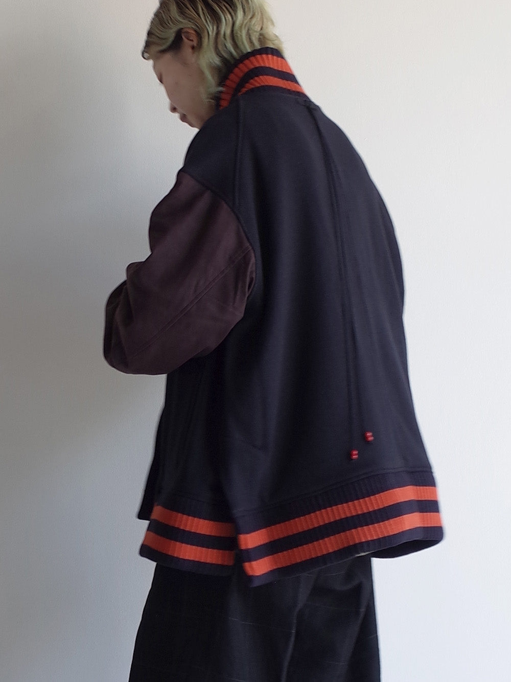 SIDE SLIT VARSITY JACKET(NAVY)