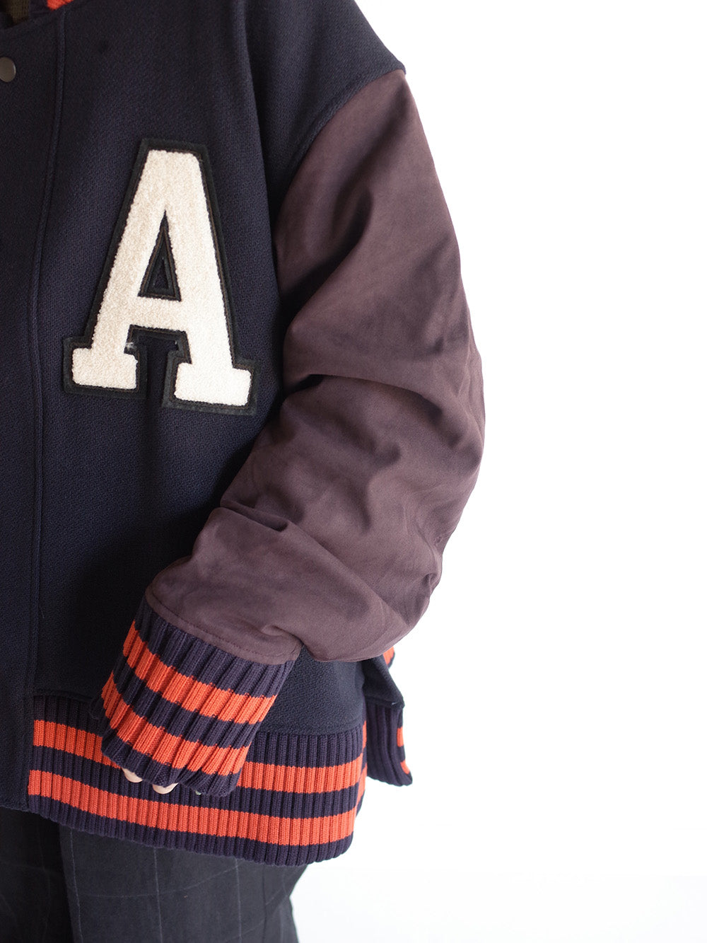 SIDE SLIT VARSITY JACKET(NAVY)