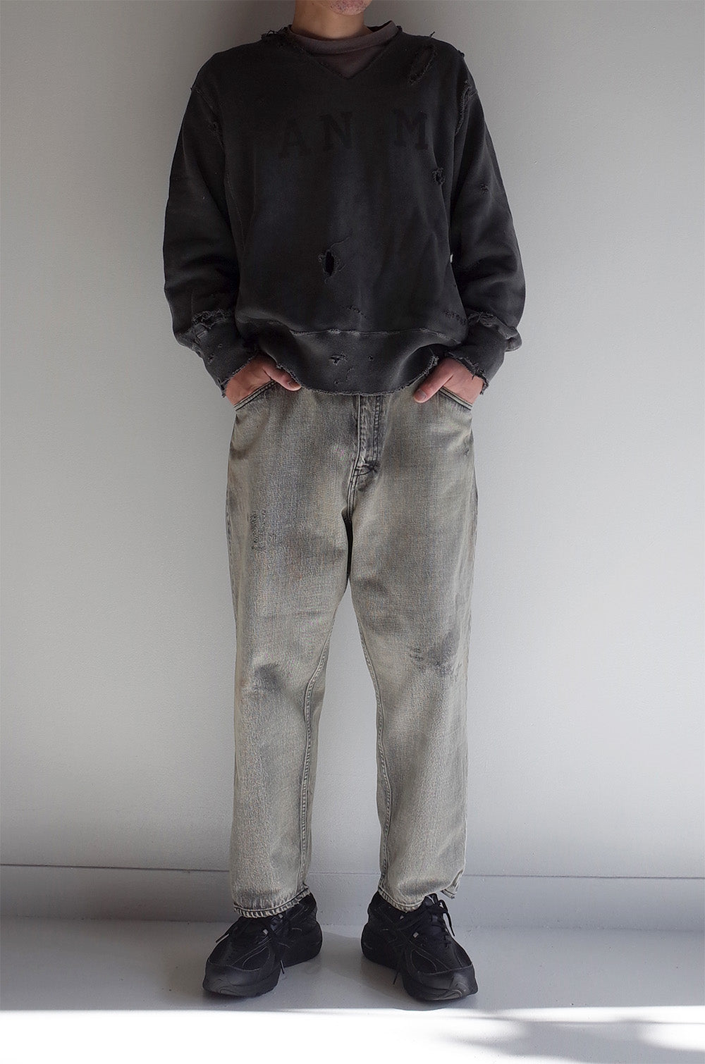 SELVEDGE TAPERED 5P BLACK DENIM PANTS